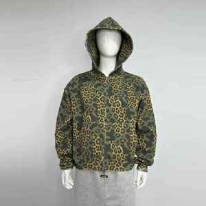 Veste ample réversible personnalisée à double couche avec imprimé léopard, coupe ample, sweat à capuche zippé - Product Image 1