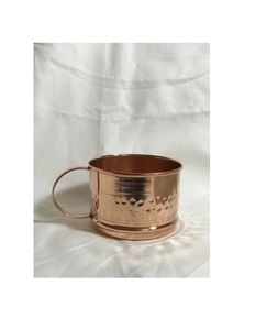 แก้วทองแดงล่อแท้ที่มีฐานหนักและรูปทรงดั้งเดิมสำหรับเสิร์ฟค็อกเทลและตกแต่งบาร์ - Product Image 1