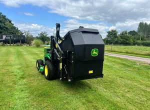 Tondeuse à gazon d'occasion John Deer Tracteur X950R Disponible à moindre coût Achetez une tondeuse à gazon d'occasion John Deer à un prix abordable Livraison rapide - Product Image 6