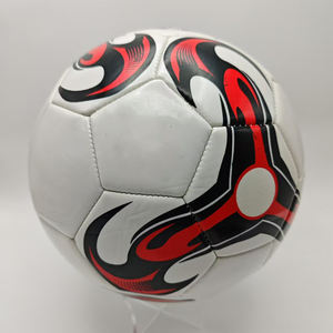 Balón de fútbol ligero de tamaño 5 personalizado de alta calidad, cuero con unión térmica - Product Image 2