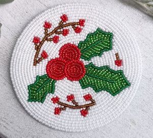 ชุดแผ่นรองแก้วลายตารางหมากรุกหลากสี ประดับด้วยลูกปัดแก้วลายสก็อต งานปักมือ ตกแต่งโต๊ะอาหาร - Product Image 5