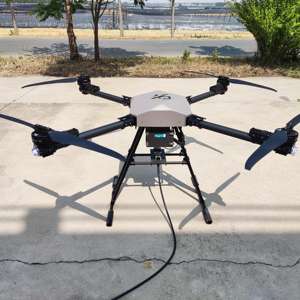 Robot de nettoyage autonome Ultimate Cleaning Drone pour le nettoyage en hauteur des bâtiments et des façades - Product Image 3