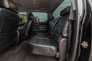 CAMIONETA G-M-C SI-ER-RA 2500 HD SLE 2018 DE VENTA RÁPIDA, 4 PUERTAS, TRANSMISIÓN AUTOMÁTICA - Product Image 4