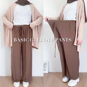 Pantalon de maternité Cullote, taille jumbo, adapté aux femmes enceintes, par Meldev - Product Image 5