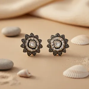 Boucles d'oreilles clous tendance vintage à fleurs, incrustées de diamants, plaquées rhodium noir, en argent 925, bijoux pour femme, à porter au quotidien, cadeau - Product Image 1