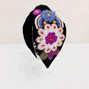 Bandeau perlé élégant pour femmes et filles, accessoires de cheveux faits à la main avec des perles colorées brillantes, parfait pour les tenues de soirée - Product Image 3