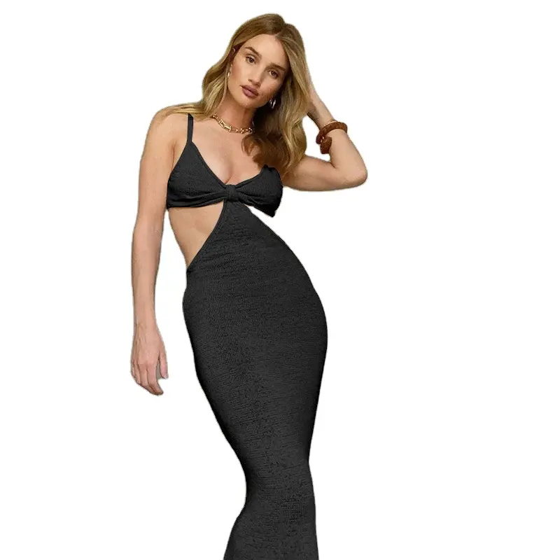 2024 dernières conceptions de robe pour dames Sexy couleur unie tempérament élégant licou creux fête bord de mer fête femmes robe