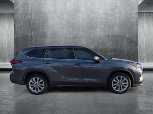 Toyota Highlander 2022 - Product Image 4