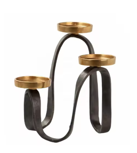 Ensemble de trois bougeoirs décoratifs pour la maison et le mariage pour la décoration de Noël - Product Image 2