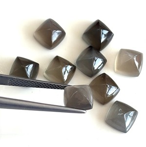 Natural 8mm Grey Moonstone Sugar Loaf Cabochon-Calidad AAA Calidad Superior - Product Image 4