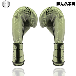 Los mejores guantes MMA de cuero genuino de 4 pulgadas para hombres y mujeres para entrenamiento con correa de Velcro Sparring Kickboxing Muay Thai guantes de entrenamiento - Product Image 5