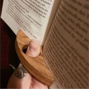 Livre porte-papier support livre de cuisine en bois porte-papier en bois lecture recette couleur marron support de bureau pour Mac lecture - Product Image 1