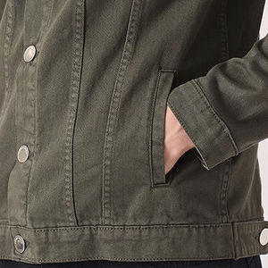 High Quality 2025 Men <b>Denim</b> Jacket Casual Fall Oversized Jean <b>Coat</b> with Button-Up Design jacker for man - Product Image 3