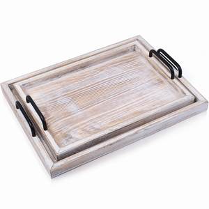 Juego de 2 bandejas modernas de madera de mango hechas a mano, forma rectangular con acabado de lavado blanco y mango para servir alimentos - Product Image 1