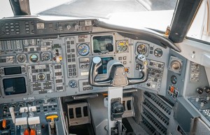 Pompe à carburant d'avion CLEAN 1992 BOMBARDIER CHALLENGER 601-3A/ER, origine américaine - Product Image 5