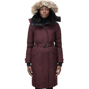 Nouveauté Parka à capuche pleine longueur pour femmes Merlot, doudoune et doudoune d'hiver matelassée en duvet bulle pour femmes - Product Image 1