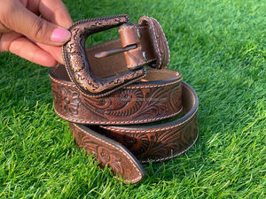 Cinturones florales pintados a mano y mecanizados a mano, cinturones unisex de cuero auténtico hechos a mano, novedad - Product Image 4