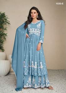 Vente chaude Reyon Kurti Sharara ensembles femmes meilleur marché tendance Designer fête porter dernier tissu de haute qualité Premium en gros - Product Image 4