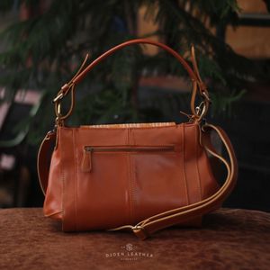 Stylish Premium Shoulder <b>Bag</b> with <b>Genuine</b> <b>Leather</b> and Hand-Painted Batik Floral Design Elegant Handmade From Indonesia - Product Image 2