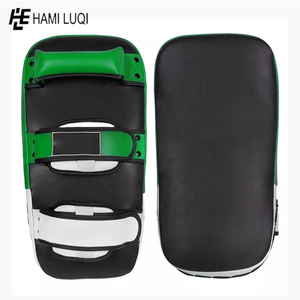 Guantes de boxeo de cuero, manoplas de boxeo, boxeo tailandés, entrenamiento - Product Image 4