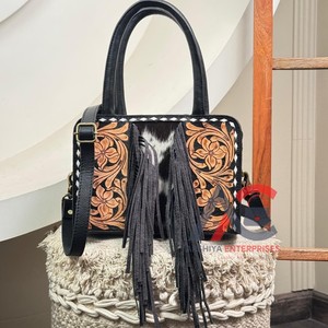 2025 design bohème cuir repoussé à la main Mini sac fourre-tout haute qualité peau de vache frange réglable bandoulière bandoulière épaule sac à main - Product Image 1