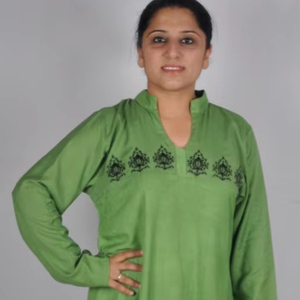 Beautiful Islamic <b>Long</b> Abaya With Paisley Embroidery Made in Bamboo Fabric <b>for</b> Muslim Women - Product Image 1
