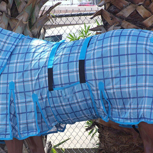 Couverture de cheval d'hiver imperméable en polyester faite à la main, résistante, respirante, chaude et durable pour l'extérieur - Product Image 3