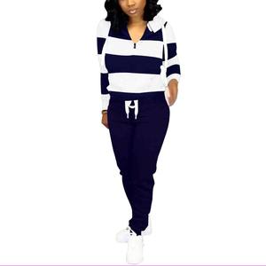 2025 ropa deportiva activa personalizada de talla grande para mujer, Top deportivo de manga larga, conjunto de Jogger informal, técnicas estampadas para ejercicio de invierno - Product Image 3