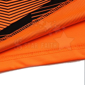 Maillot de football pour hommes sur mesure de qualité supérieure, manches courtes, respirant, confortable, 100% polyester - Product Image 4