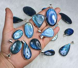 จี้รูปกรอบลาบราดอไรต์สีฟ้าธรรมชาติสำหรับงานวันเกิดและงานเลี้ยงเครื่องประดับเงินจี้อัญมณีขายส่ง - Product Image 1