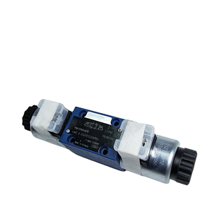 Bloc de vanne hydraulique à double tête, électrovanne, type 4WE 4WE6 4WE10 4WE6J6X/EG24N9K4 4WE6E-50/A N24 4WE6D6C/AG24NZ5L - Product Image 1