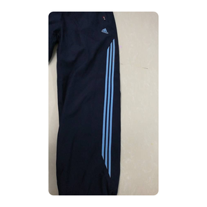 Sweat à capuche deux pièces pour homme et survêtement de jogging en tissu camouflage imprimé pour le sport de style et la mode en plein air - Product Image 2