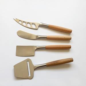 Outils de fromage de concepteur polonais brillant en acier inoxydable en métal de haute qualité pour un serveur de fromage de qualité supérieure de fantaisie de conception Unique - Product Image 2