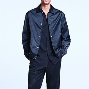 2025 tout nouveau gros personnalisé hiver coupe-vent collège porter hommes grande taille hommes vestes plaine soie Satin Bomber hommes veste - Product Image 1