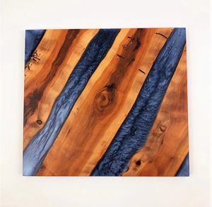 Planche à découper en résine de bois de luxe royale planche à découper en résine époxy personnalisée et exigeante faite à la main - Product Image 6