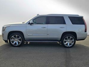 Cadillac Escalade Luxury 4WD 2020 Usado a Precio Accesible - Product Image 6