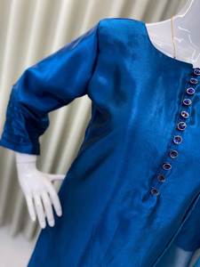 คอลเลกชันเครื่องแต่งกายเทศกาลของผู้หญิงอินเดียผ้าซาตินมอสเย็บเต็มรูปแบบดีไซน์สวย - Product Image 5