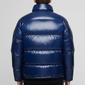 Veste matelassée pour homme en gros, couleurs marine, tissu léger, rembourrage en coton, motif uni, style zippé, capuche, veste à bulles - Product Image 3