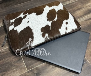 2025 премиум-класса из воловьей кожи многофункциональная сумка на молнии для ноутбука натуральная кожа настраиваемый 15,6 "Сумка для ноутбука и защитный чехол - Product Image 1