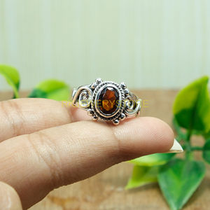 Anillo de Granate Rojo de Alta Calidad, Plata de Ley 925, Anillo de Diseño Hecho a Mano, Anillo de Piedras Preciosas, Joyería de Granate, Regalo de Navidad - Product Image 5