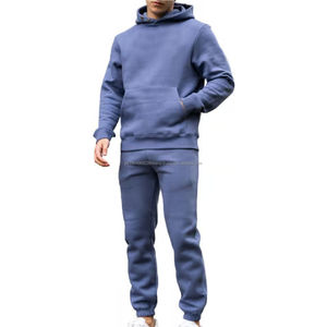 Chándal Personalizado para Hombre 100% Algodón de Pakistán con Capucha, Diseño Estampado Sólido para la Temporada de Invierno - Product Image 1