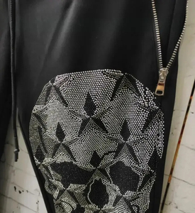 Chándal de Hombre Transpirable con Pedrería, Totalmente Personalizado, Nuevo Modelo, de Alta Calidad y en Oferta, a Precio Económico - Product Image 3