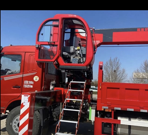 Camion de fret lourd 2024 avec grue hydraulique 4x2/6x4, véhicule de chargement à plateau pour la construction et le transport - Product Image 4