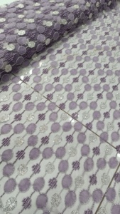 Tissu en filet importé, perles faites à la main, nouveau modèle, prêt à être stocké, pour la confection de robes pour femmes, provenant d'un fournisseur indien - Product Image 5