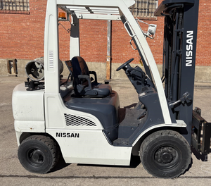 Offre exclusive aux enchères pour chariots élévateurs pneumatiques MU1F2A25LV 2016, capacité de maintien de 5000 LBS - Product Image 5