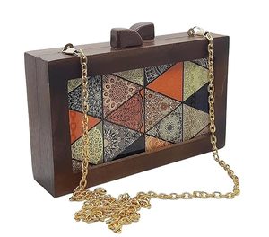 Pochette en bois pour femme au prix d'usine, élégante et stylée, avec détails artistiques faits à la main - Product Image 4