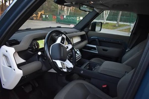 พร้อมจัดส่งแลนด์โรเวอร์ ดีเฟนเดอร์ 110 X-Dynamic SE ปี 2021 เครื่องยนต์ 6 สูบ 395 แรงม้า ขับเคลื่อน 4 ล้อ (RHD/LHD) - Product Image 5