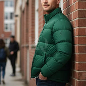Veste d'hiver élégante pour homme, rembourrée, légère, confortable, design réversible, écologique, parfaite pour les voyages et les activités de plein air - Product Image 5