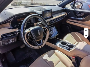 Lincoln Corsair Reserve AWD 2021 d'occasion en excellent état, conduite à gauche, 1-25000 milles, 250-300 ch - Product Image 4