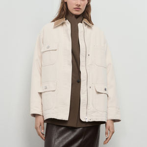 Veste utilitaire crème pour femmes avec col contrasté marron, manteau décontracté multi-poches pour un style tendance au quotidien, mode urbaine élégante - Product Image 2